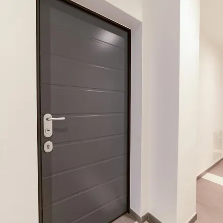 Lake Home Holiday Apartment Como