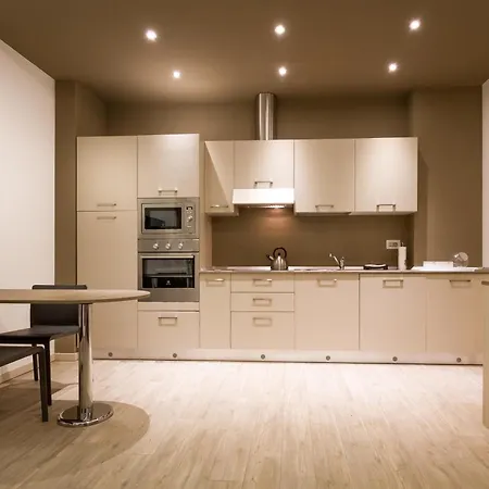 Lake Home Holiday * 科莫