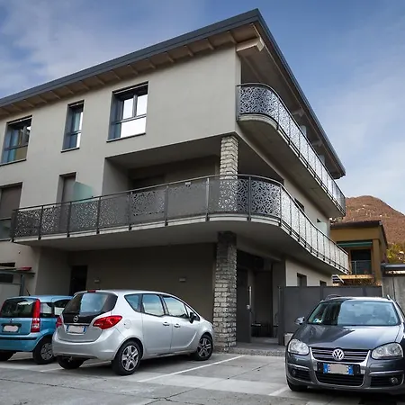 Lake Home Holiday 公寓