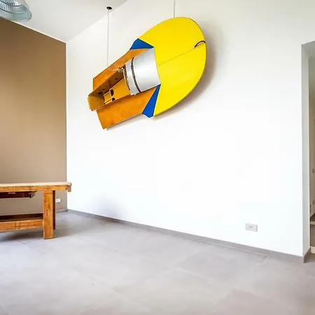 لاك هوم هوليداي شقة كومو